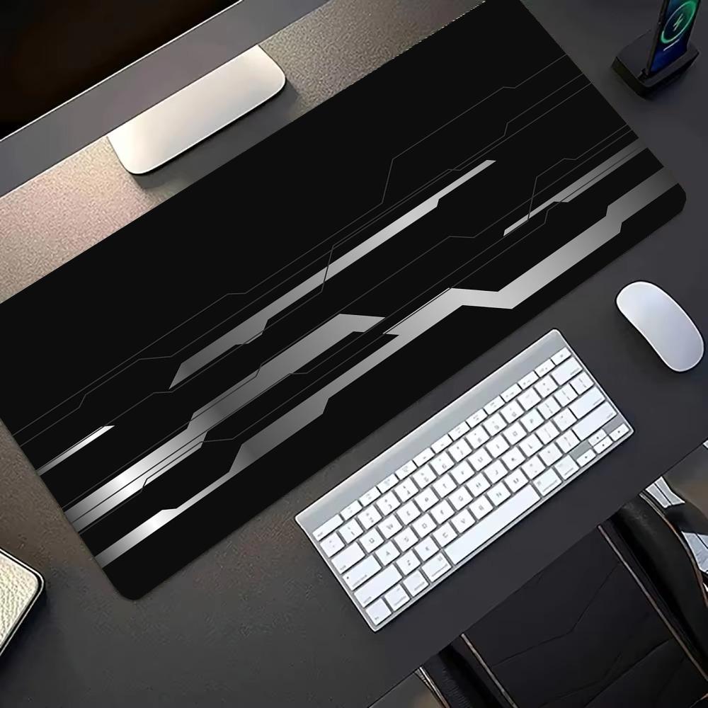 Black White Circuit Tech Large - Office Tech Desk recension och pris